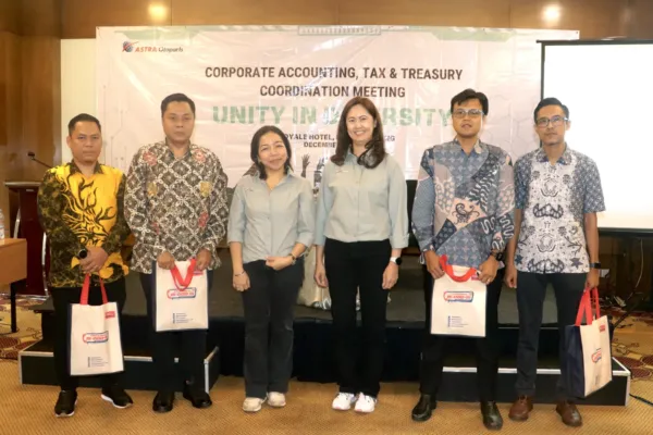 Meeting Corporate Accounting, Tax & Treasury