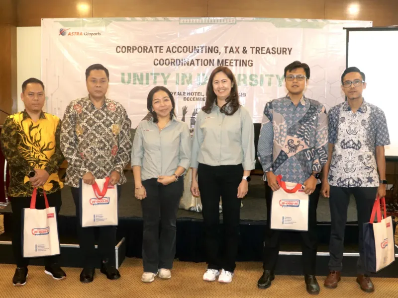 Meeting Corporate Accounting, Tax & Treasury Gallery 11