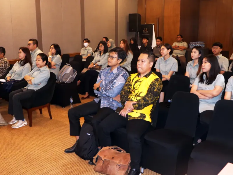 Meeting Corporate Accounting, Tax & Treasury Gallery 10