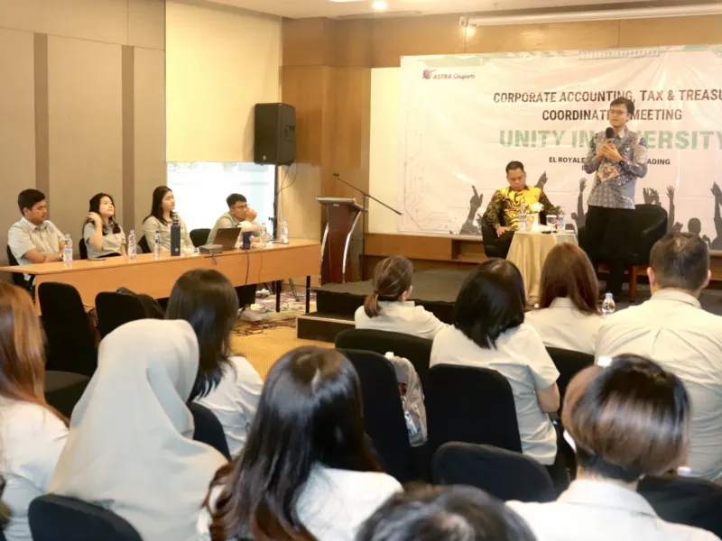 Meeting Corporate Accounting, Tax & Treasury Gallery 5